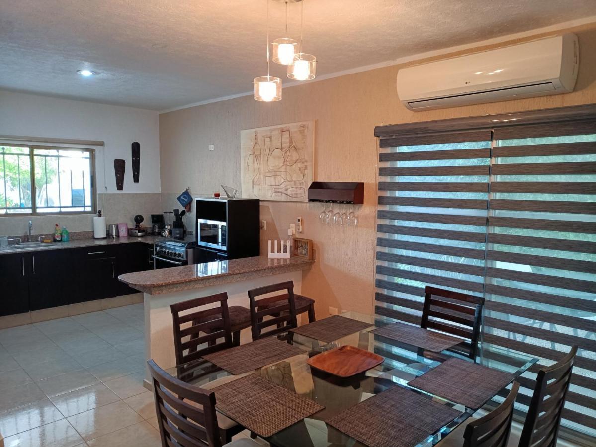 Willa Casa Hector, Con Jacuzzi, Cerca Del Foro Gnp. Mérida Zewnętrze zdjęcie