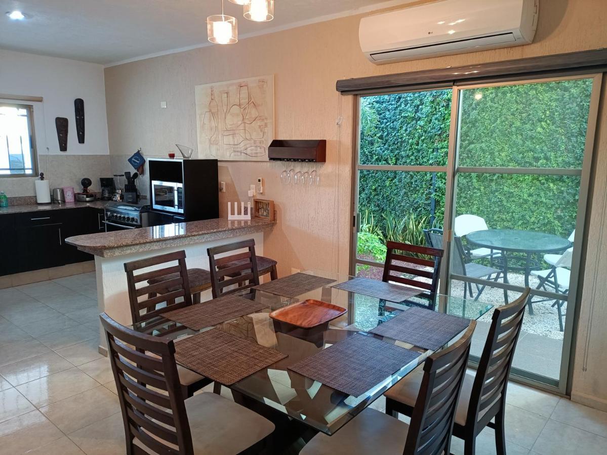 Willa Casa Hector, Con Jacuzzi, Cerca Del Foro Gnp. Mérida Zewnętrze zdjęcie
